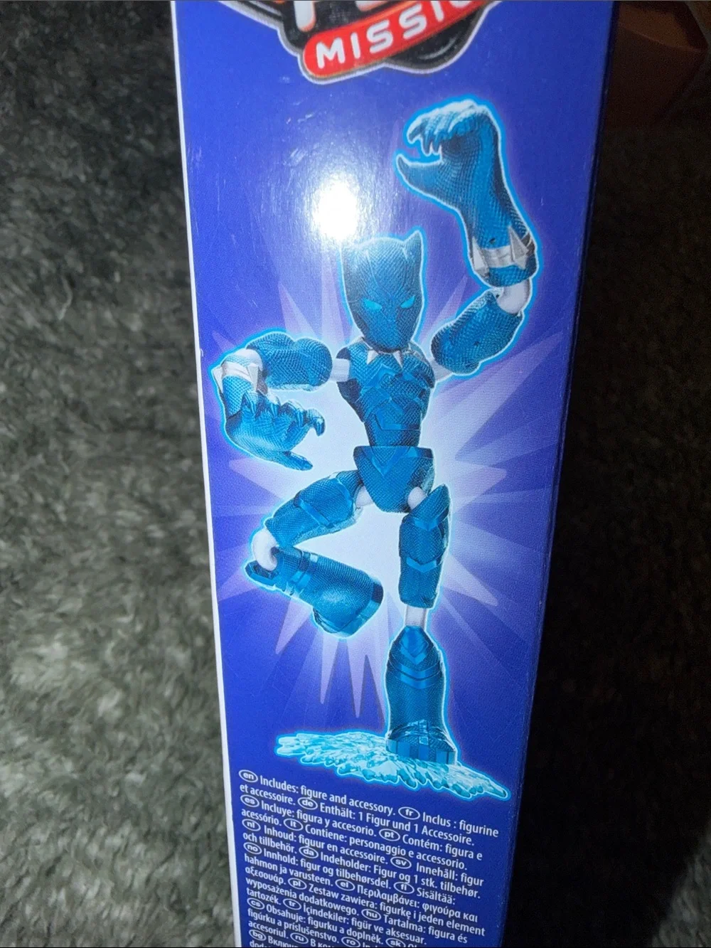 Marvel Avengers BEND & FLEX 6” (approx) FIGURES. INCLUDES FIGURINE & ACCESSORY.